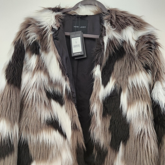 NEW LOOK FAUX FUR COAT SIZE S - Picture 11 of 14